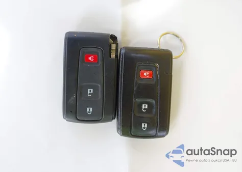 2004 Toyota Prius из США, поврежденный, VIN JTDKB20UX40057541